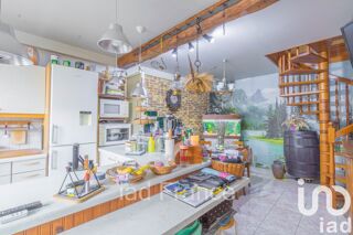  Maison  vendre 12 pices 330 m