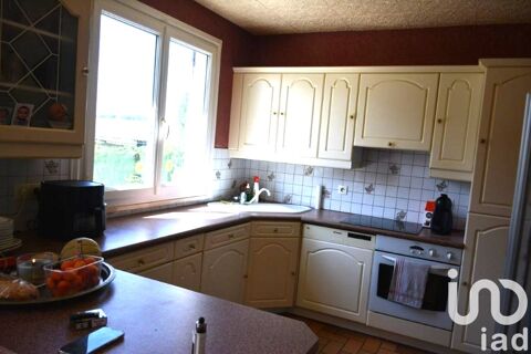   Vente Maison/villa 8 pices Maison - 8 pice(s) - 121 m