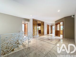  Maison � vendre 6 pi�ces 233 m�