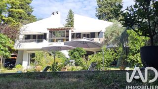  Maison � vendre 6 pi�ces 204 m�