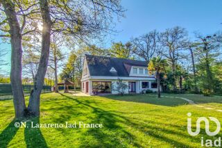  Maison  vendre 9 pices 233 m