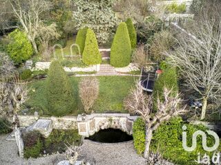  Maison � vendre 9 pi�ces 300 m�