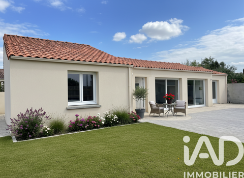   Vente Maison traditionnelle 4 pi�ces Maison - 4 pi�ce(s) - 80 m�