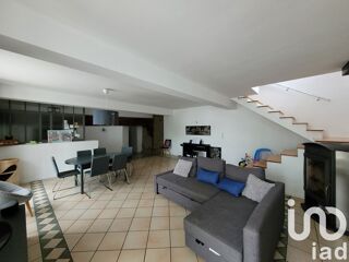  Maison  vendre 6 pices 200 m