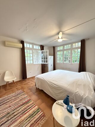  Maison � vendre 10 pi�ces 247 m�