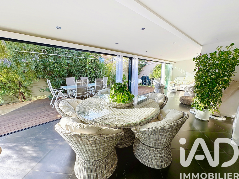 � vendre  Maison Sanary-sur-Mer (83110)