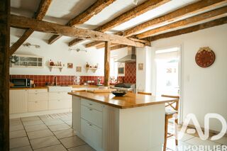  Maison � vendre 6 pi�ces 205 m�