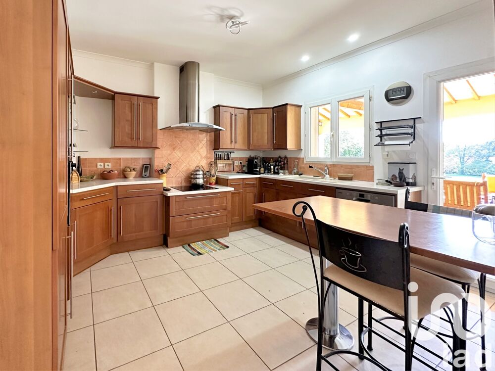  vendre  Maison Uzs (30700)