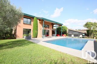  Villa � vendre 6 pi�ces 210 m�