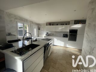  Maison � vendre 5 pi�ces 225 m�