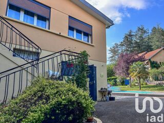  Maison � vendre 8 pi�ces 205 m�