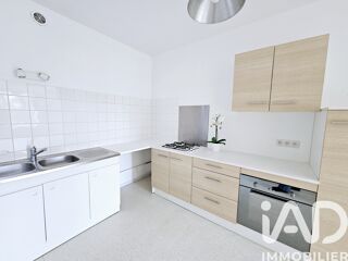  Appartement  vendre 4 pices 85 m