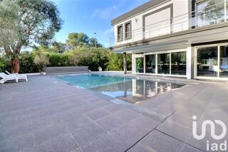  Maison � vendre 7 pi�ces 279 m�