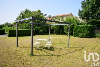  Maison  vendre 9 pices 187 m