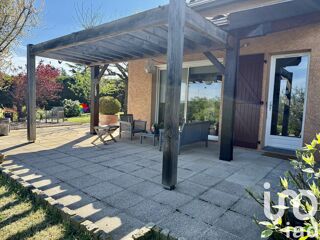  Maison  vendre 7 pices 255 m