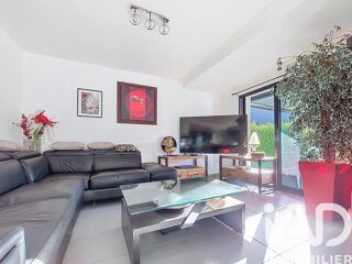  Maison  vendre 8 pices 107 m