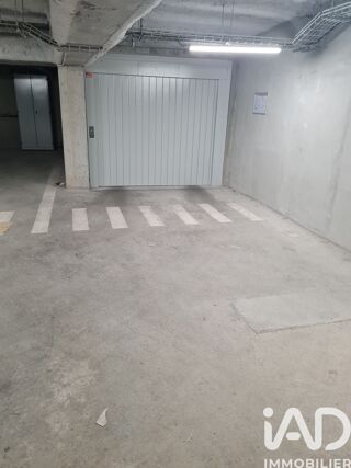  Parking / Garage � vendre 12 m�