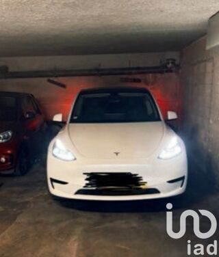  Parking / Garage � vendre 8 m�