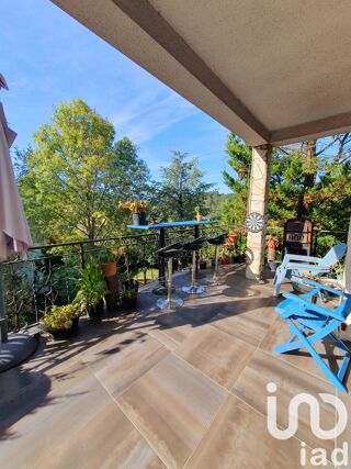  Maison  vendre 7 pices 194 m