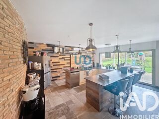  Maison � vendre 7 pi�ces 243 m�