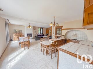  Maison � vendre 4 pi�ces 165 m�