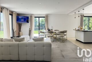  Villa � vendre 7 pi�ces 215 m�