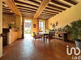  Maison  vendre 8 pices 770 m