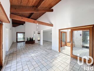  Maison � vendre 5 pi�ces 260 m�