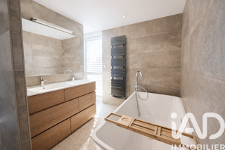  Maison � vendre 7 pi�ces 185 m�