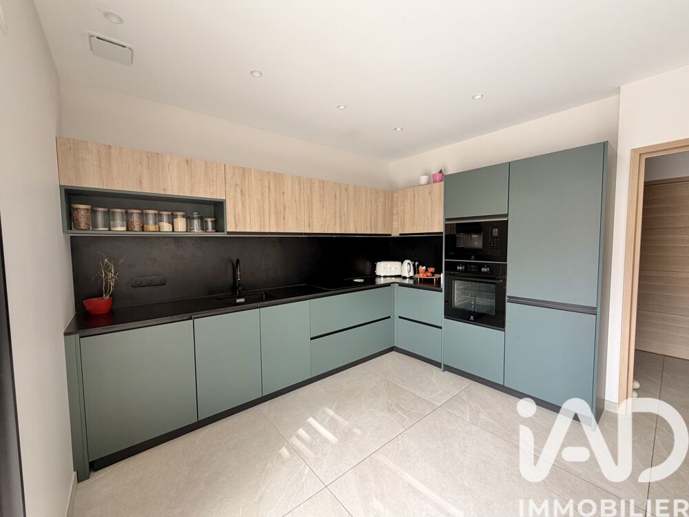 � vendre  Maison P�lissanne (13330)