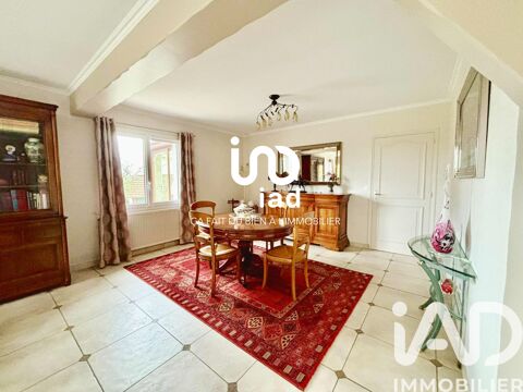   Vente Maison/villa 8 pi�ces Maison - 8 pi�ce(s) - 220 m�