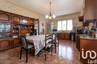  Maison � vendre 8 pi�ces 196 m�