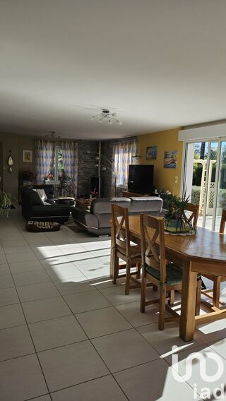  Maison � vendre 7 pi�ces 215 m�