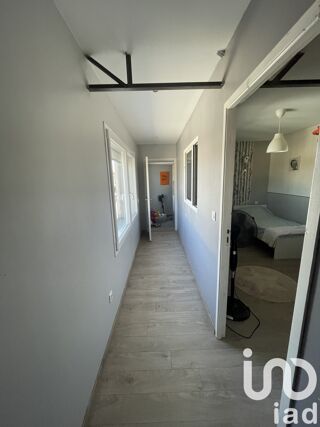  Immeuble � vendre 810 m�