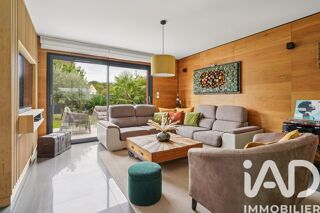  Villa  vendre 8 pices 175 m