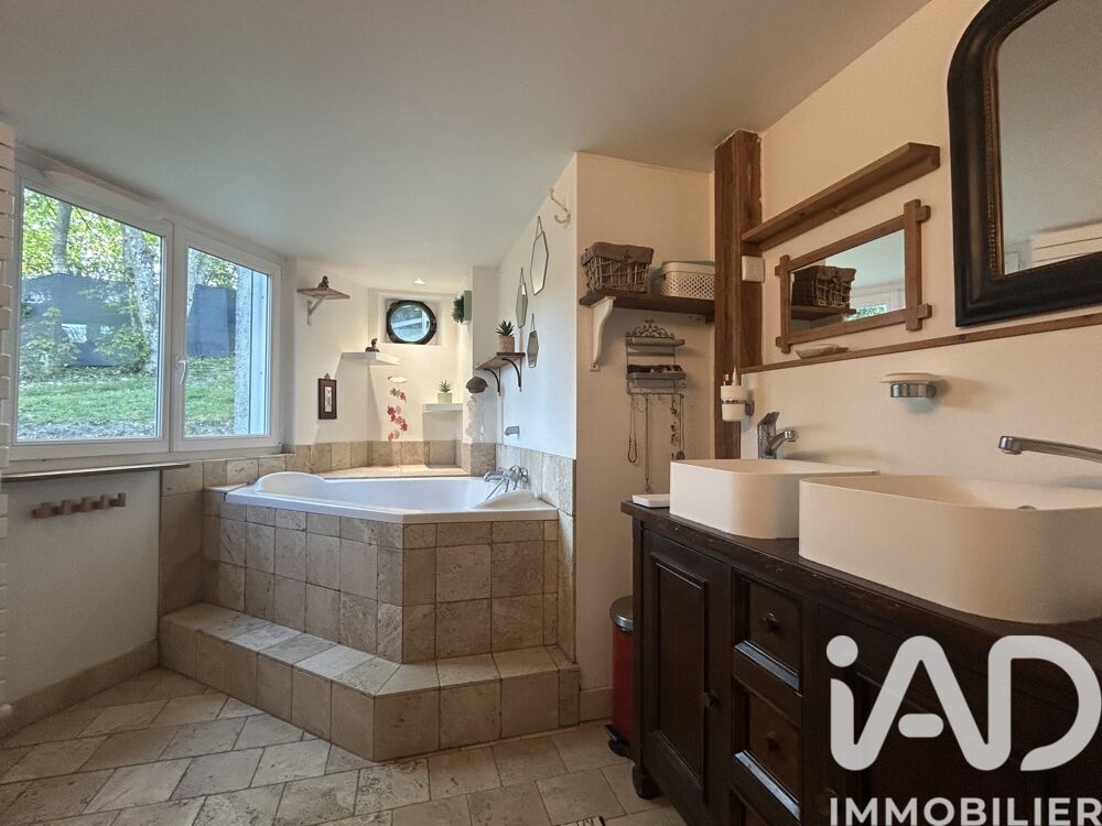 � vendre  Maison Vend�me (41100)