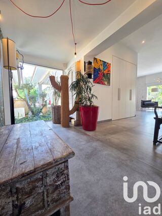  Villa � vendre 7 pi�ces 360 m�