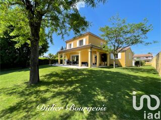  Maison � vendre 8 pi�ces 185 m�