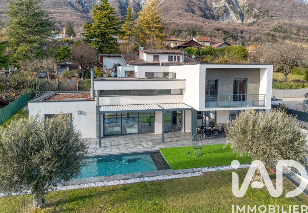 � vendre  Villa Saint-Ismier (38330)