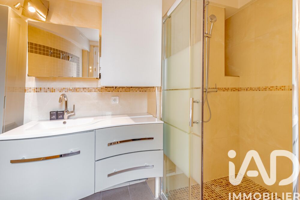 � vendre  Appartement Paris 10