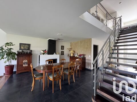   Vente Maison/villa 6 pices Maison - 6 pice(s) - 175 m