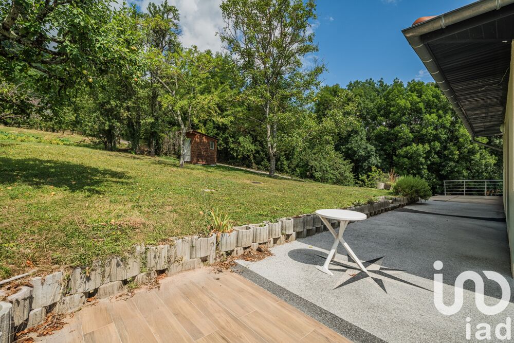 � vendre  Maison Claix (38640)