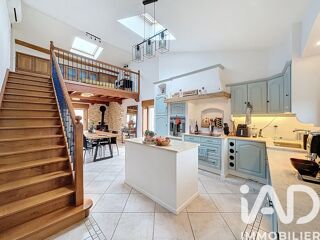  Maison � vendre 7 pi�ces 255 m�