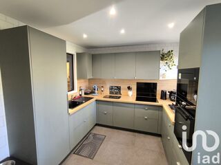  Maison � vendre 9 pi�ces 230 m�