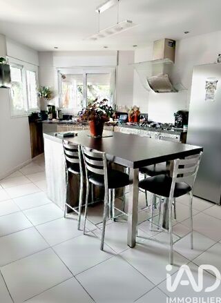  Villa � vendre 8 pi�ces 195 m�