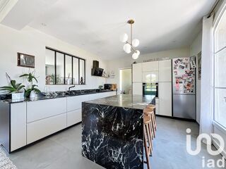  Maison  vendre 10 pices 250 m