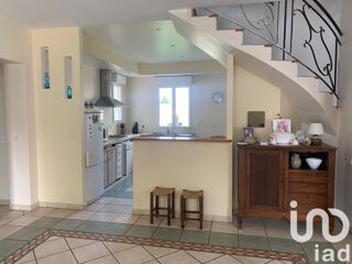  Maison � vendre 6 pi�ces 214 m�