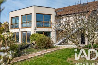  Maison � vendre 8 pi�ces 180 m�