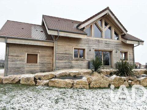   Vente Maison de village 5 pi�ces Maison - 5 pi�ce(s) - 140 m�