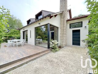  Maison � vendre 7 pi�ces 204 m�